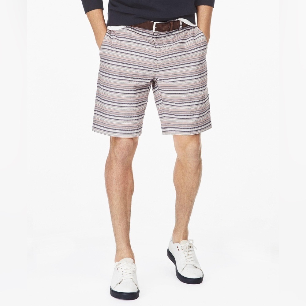 Brooks Brothers multi-stripe sear sucker mens 9" inseam shorts Sz-32. NWT T7